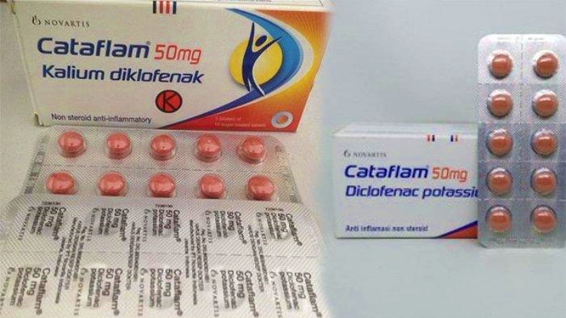 Cataflam, dengan zat aktif diklofenak kalium, merupakan obat antiinflamasi nonsteroid (OAINS) yang umumnya digunakan untuk meredakan rasa sakit dan peradangan.
